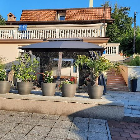 Stella House Mreznica Apartamento Duga Resa Exterior foto