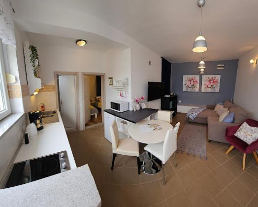 Stella House Mreznica Apartamento Duga Resa Exterior foto